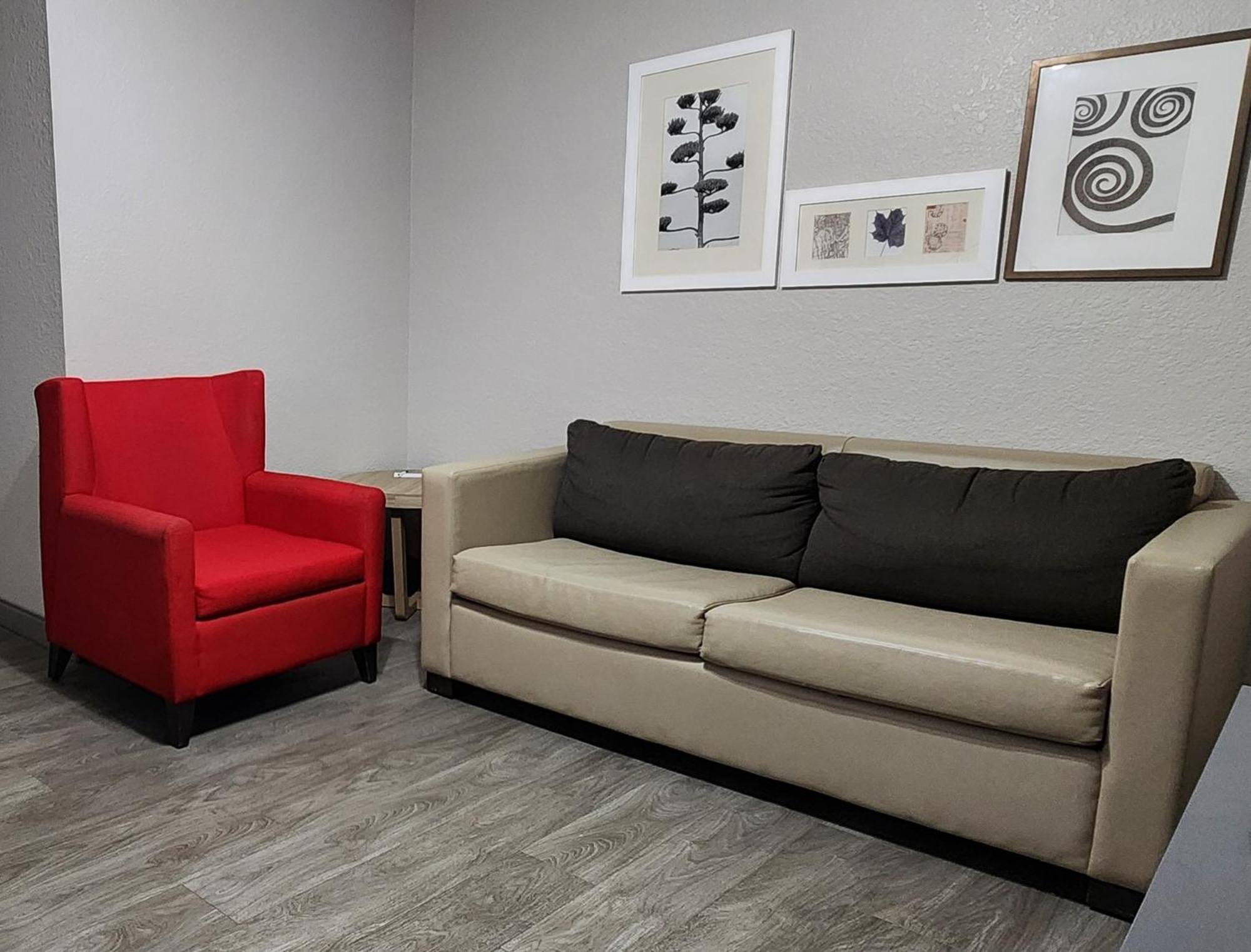 Country Inn & Suites By Radisson, Topeka West, Ks מראה חיצוני תמונה