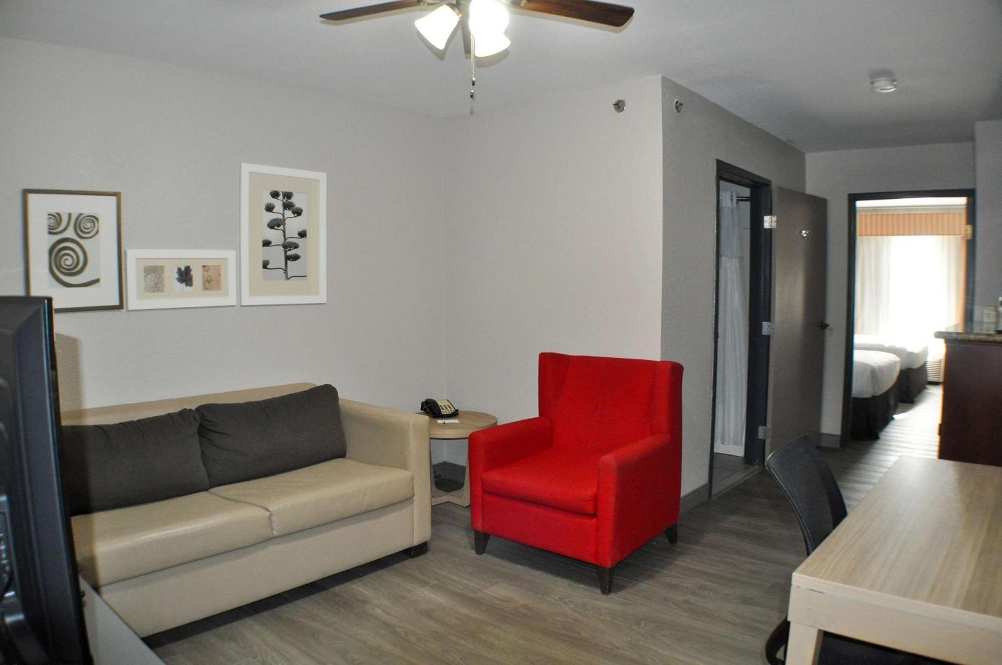 Country Inn & Suites By Radisson, Topeka West, Ks מראה חיצוני תמונה